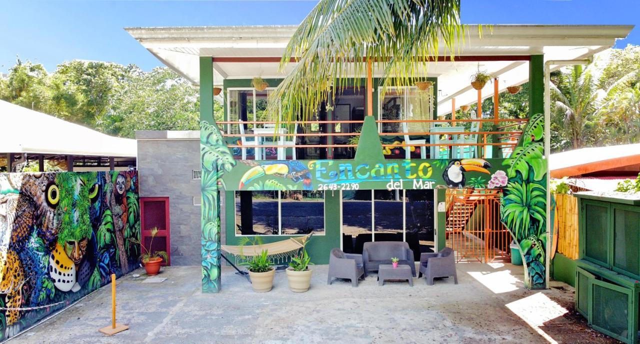 Encanto Del Mar Hotel Jaco Exterior photo