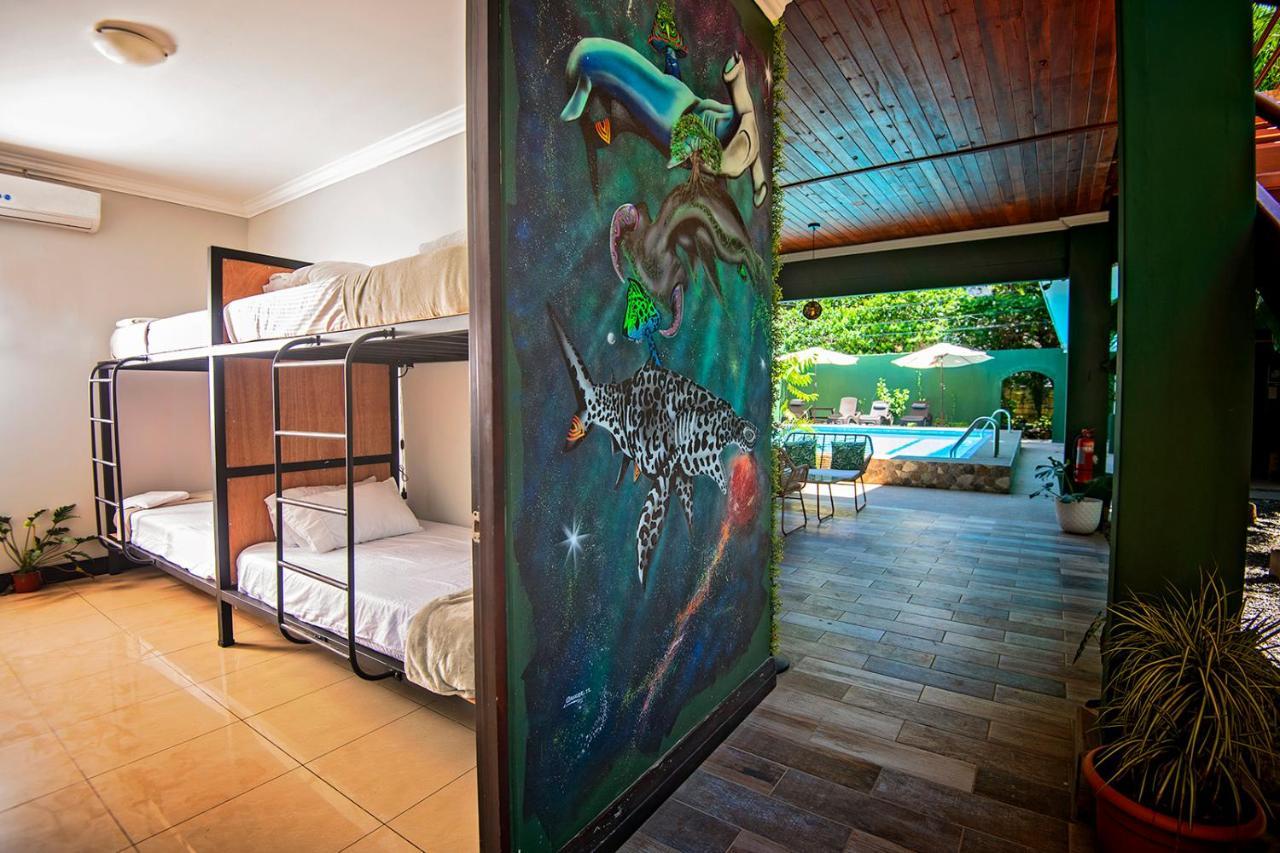 Encanto Del Mar Hotel Jaco Exterior photo