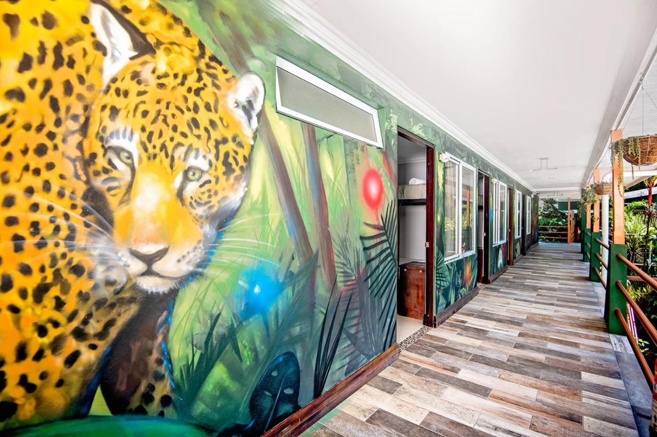 Encanto Del Mar Hotel Jaco Exterior photo